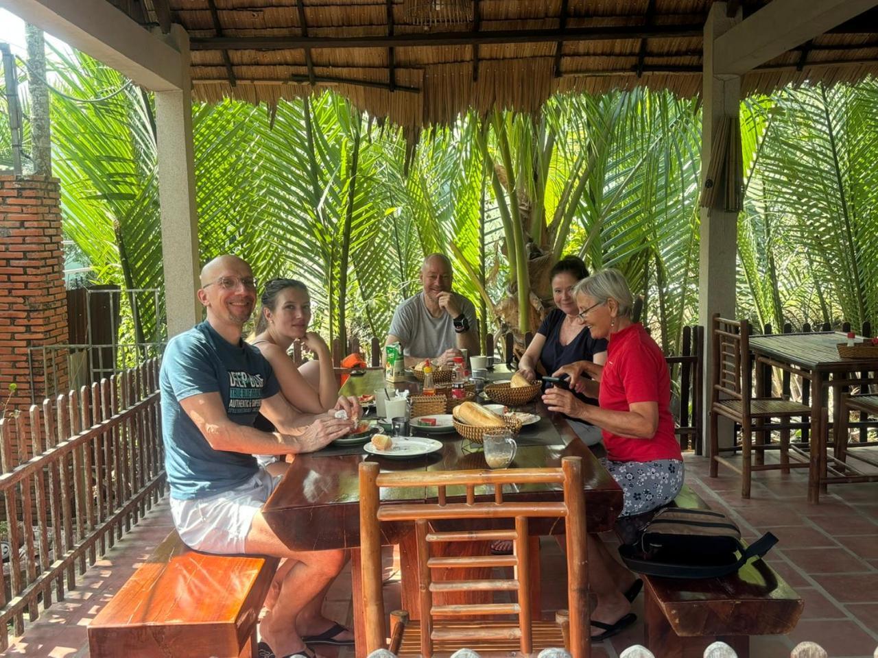 Homestay Bentre Coco Lodge Ben Tre المظهر الخارجي الصورة